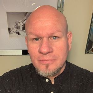 Meet your Posher, Manuel